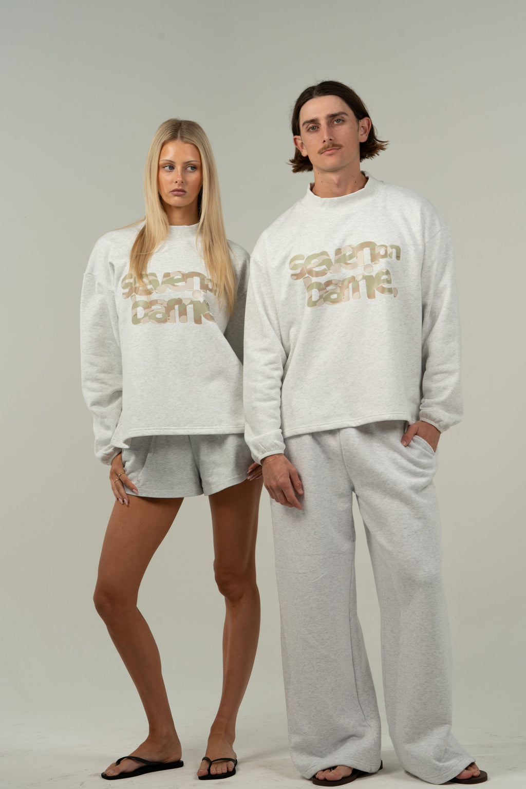 CAMO BARRIE MOCKNECK