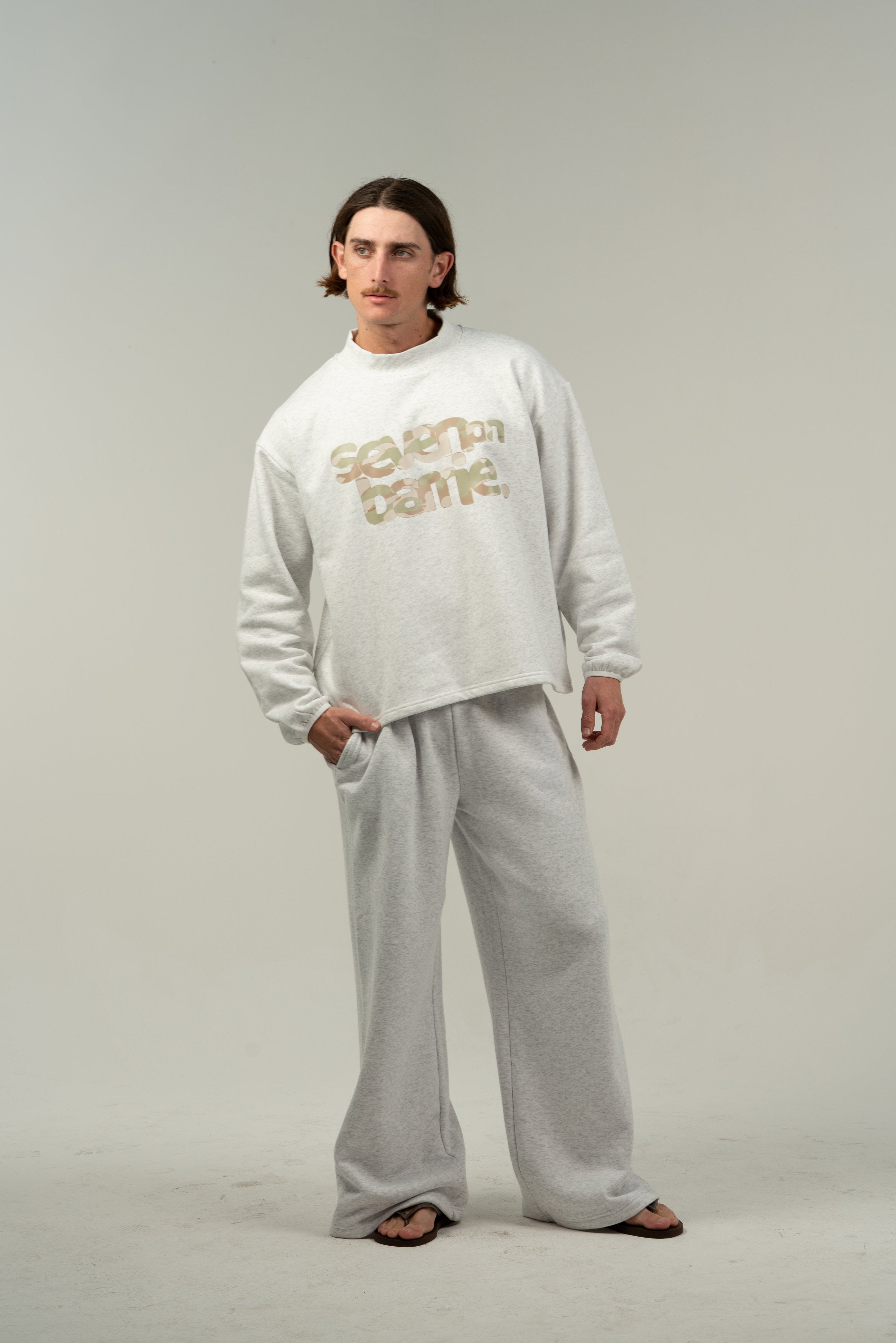 CAMO BARRIE MOCKNECK